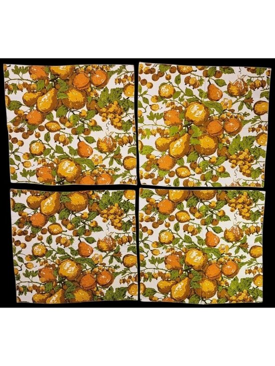 Other - Vintage Fruit Print Cloth Napkins Set Of 4 Orange Green 1970s 16"x14.5" Pears